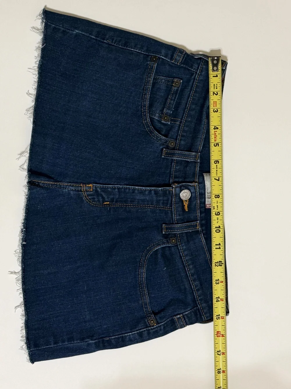 LEVI’S Dark Wash Recycyled Micro Mini Skirt Frayed Hem Size 8